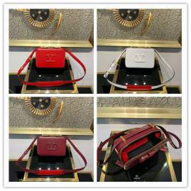Picture of Valentino Handbags _SKUfw184402019fw
